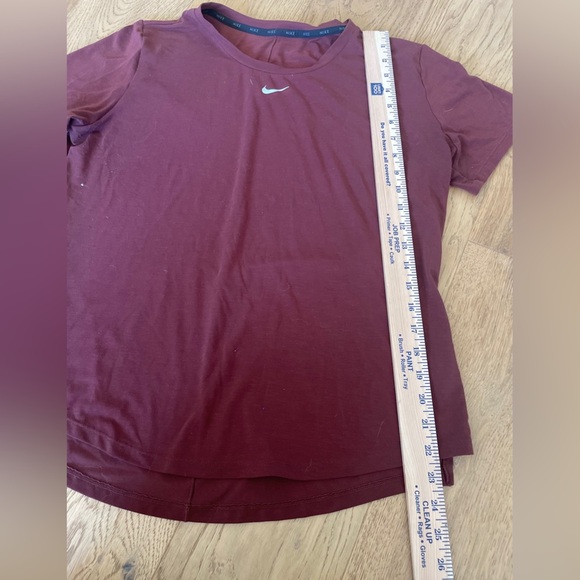 Nike dri-fit shirt - Picture 5 of 5